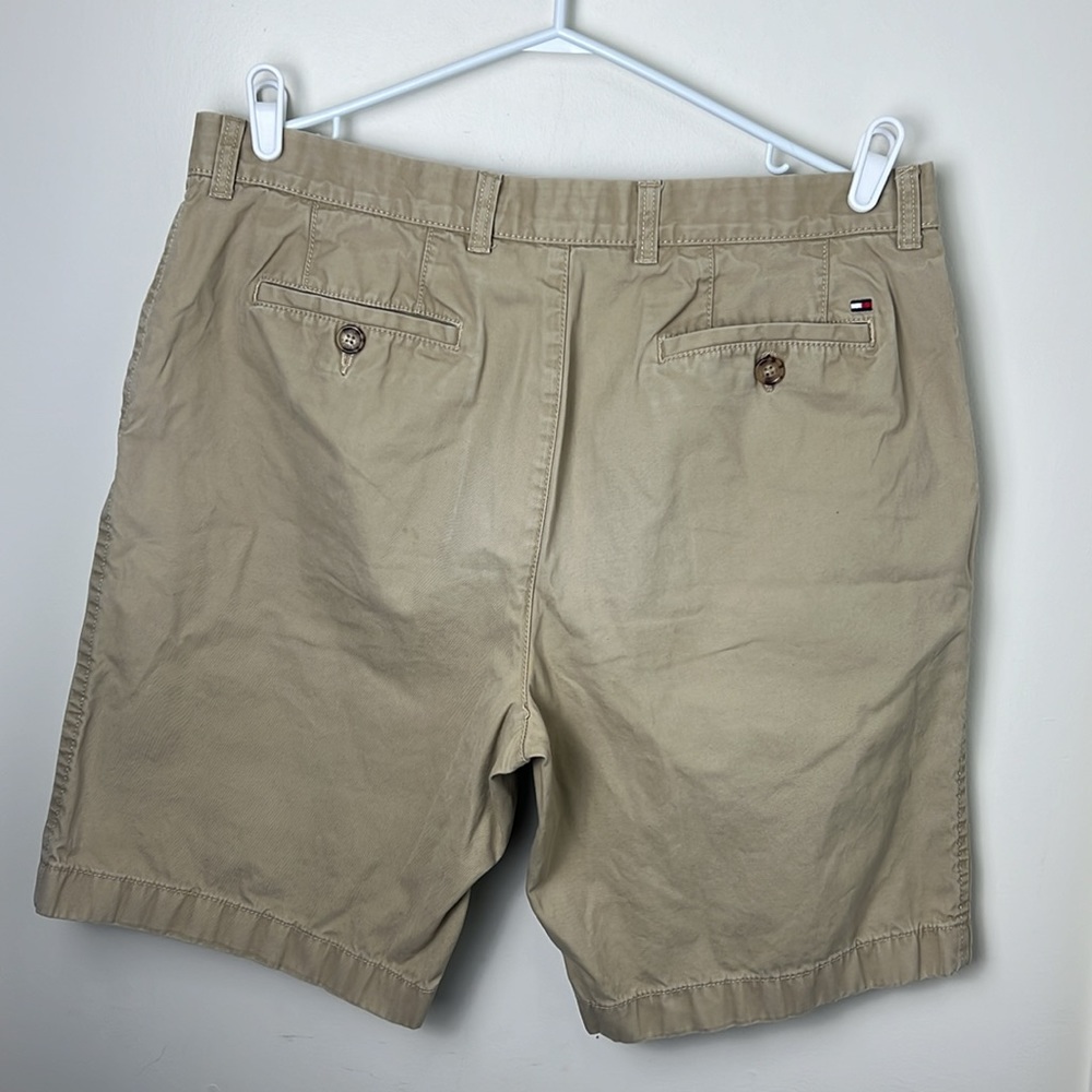 Tommy Hilfiger Tan Khaki Shorts Size 36